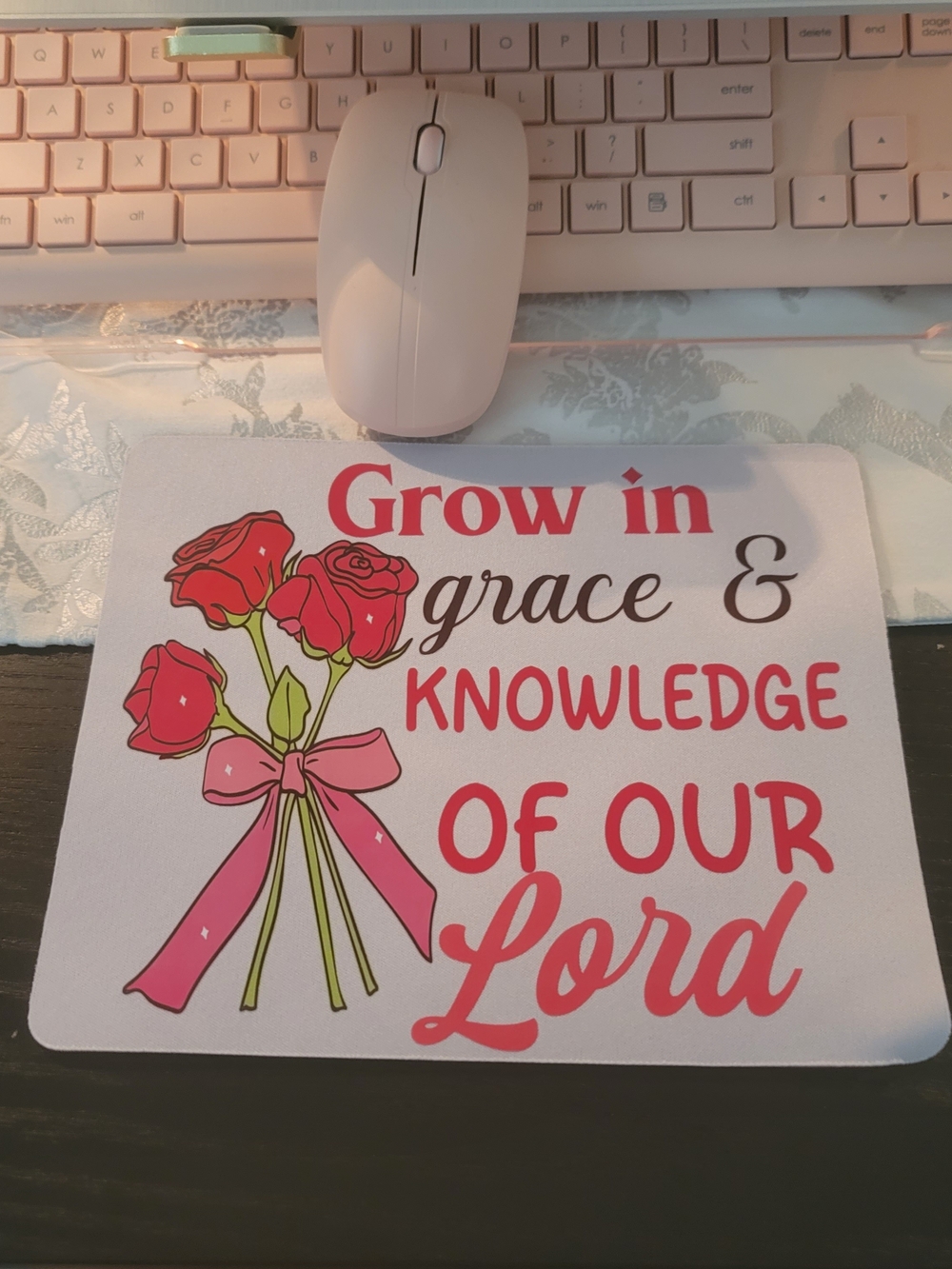 Inspirational 'Grow in Grace & Knowledge of Our Lord' Pink Floral Mouse Pad